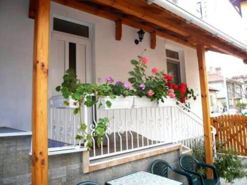 Къща За Гости Боляри Treavna Exterior foto